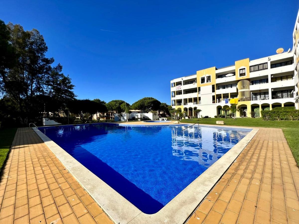 Vilamoura - Spacious With Swimming Pool & View Exterior photo